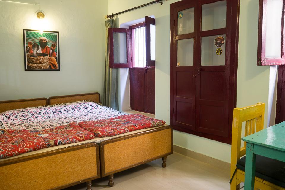 Brown Bread Bakery Guest House Varanasi Exterior foto
